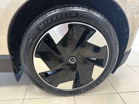 New 2026 Volvo EX30 Ultra image 7