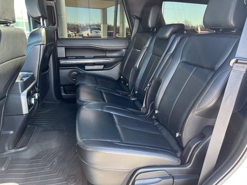 Used 2020 Ford Expedition XLT w/ Equipment Group 202A image 29