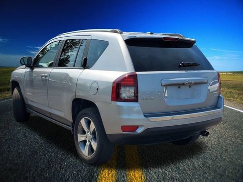 Certified 2017 Jeep Compass High Altitude AWD/4WD image 2