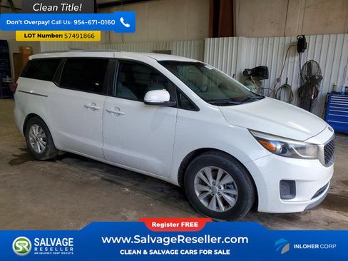 Used 2016 Kia Sedona LX w/ Option Group 020 FWD image 5