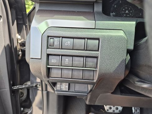 Used 2025 Toyota Tacoma TRD Sport RWD image 17