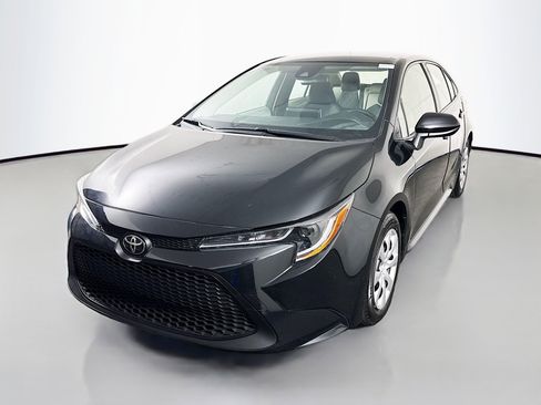Used 2020 Toyota Corolla LE image 4