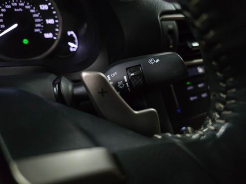 Used 2018 Lexus IS 300 image 22