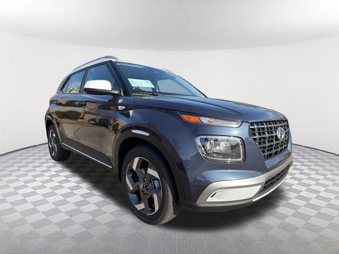 New 2026 Hyundai Venue SEL image 3