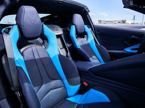 Used 2023 Chevrolet Corvette Z06 w/ Stealth Interior Trim Package RWD image 45