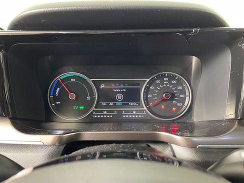 Certified 2022 Kia Sorento EX w/ Panoramic Sunroof Package image 5