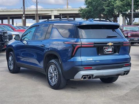 Certified 2026 Chevrolet Traverse LT AWD/4WD image 5