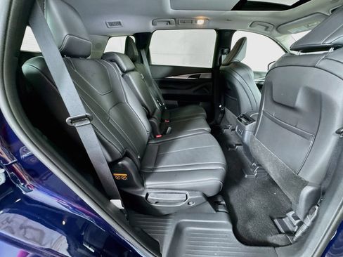 Certified 2026 INFINITI QX60 Pure w/ Cargo Package AWD/4WD image 39