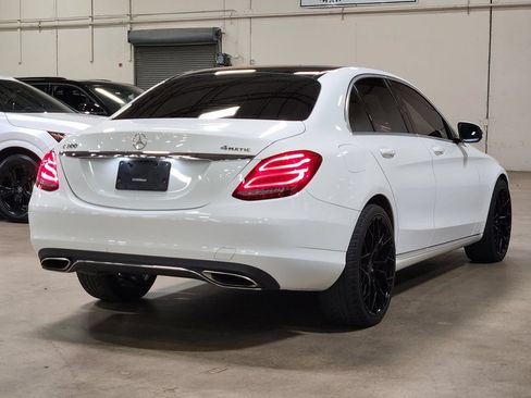 Used 2018 Mercedes-Benz C 300 4MATIC Sedan image 8