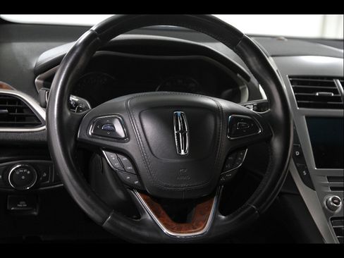 Used 2017 Lincoln MKZ Reserve w/ Climate Package AWD/4WD image 8