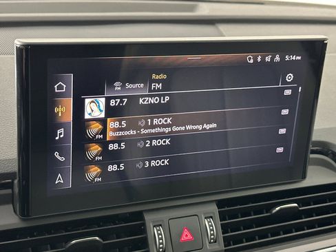 Used 2022 Audi Q5 2.0T Premium w/ Convenience Package image 17