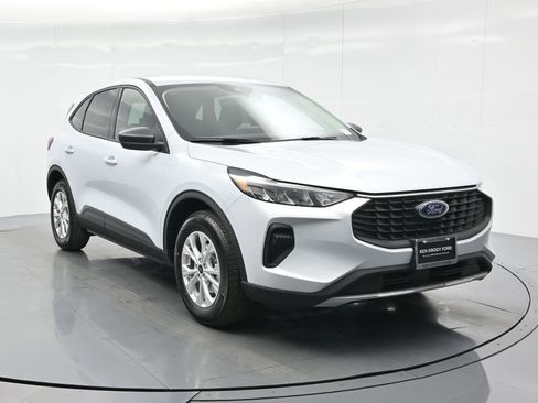 New 2025 Ford Escape Active image 50