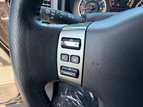 Used 2012 Nissan Titan SV w/ SV Value Truck Pkg image 28