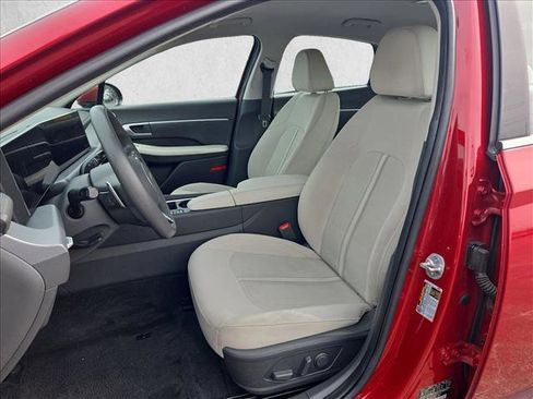 Used 2024 Hyundai Sonata SEL image 16