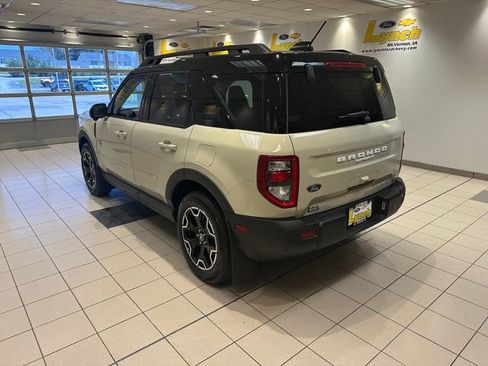 Used 2025 Ford Bronco Sport Outer Banks w/ Outer Banks Tech Package+ AWD/4WD image 23