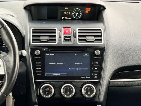 Used 2018 Subaru Forester 2.5i Premium image 30