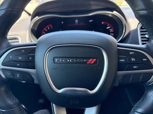 Used 2019 Dodge Durango SXT AWD/4WD image 15