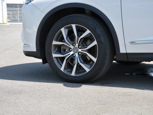 Used 2024 Acura MDX SH-AWD w/ Technology Package image 12