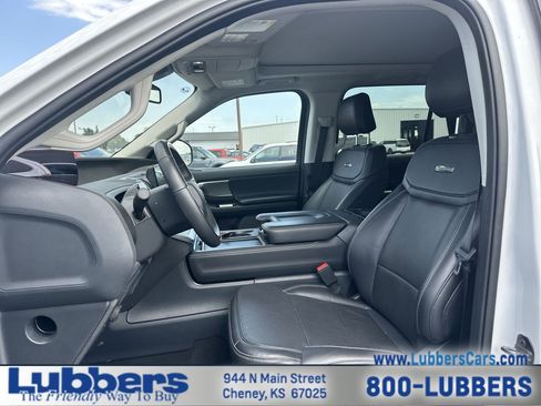 Used 2025 Ford Expedition Max Platinum AWD/4WD image 11