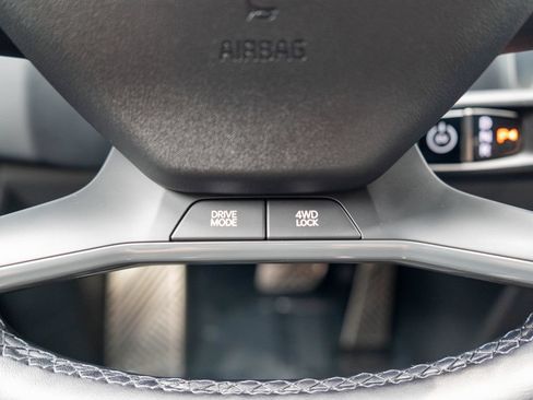 Certified 2024 Kia EV9 GT-Line AWD/4WD image 26