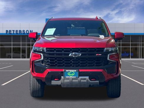 Certified 2024 Chevrolet Tahoe Z71 w/ Luxury Package AWD/4WD image 9