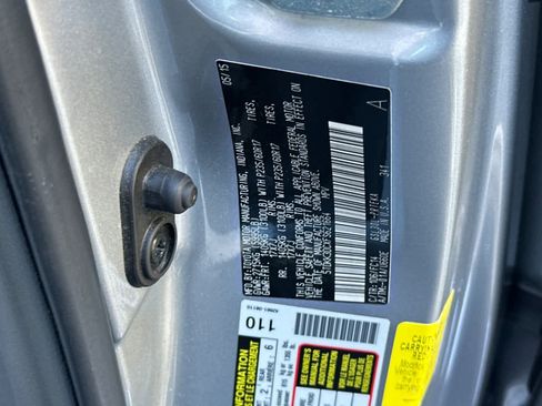 Used 2015 Toyota Sienna LE image 33