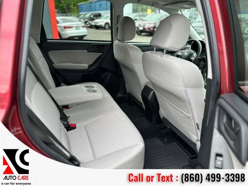 Used 2015 Subaru Forester 2.5i Premium w/ All-Weather Package image 11