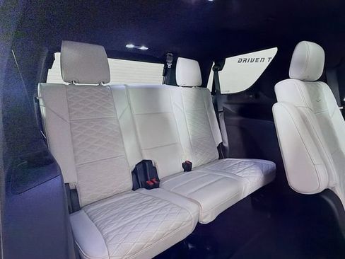 Used 2026 Cadillac Escalade Platinum Sport w/ LPO, ONYX Package AWD/4WD image 34
