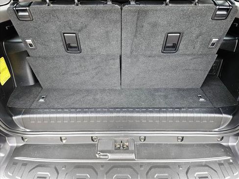 Used 2022 Toyota 4Runner SR5 Premium w/ Moonroof Package RWD image 6