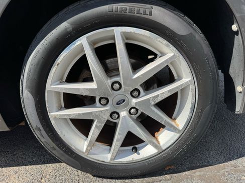 Used 2011 Ford Fusion SEL w/ Moons & Tunes Pkg image 14