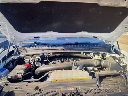 Used 2025 Ford Expedition Max Active image 6