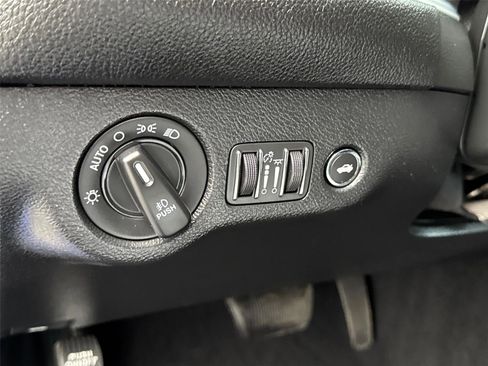 Used 2020 Dodge Challenger GT image 24