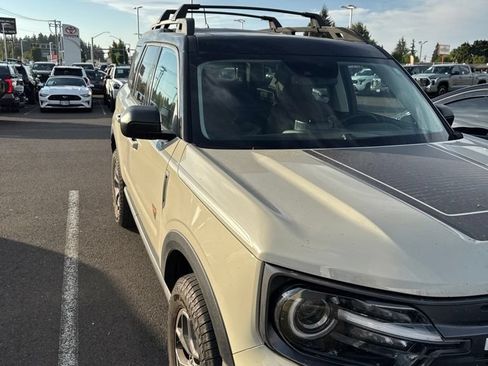 Used 2024 Ford Bronco Sport Badlands w/ Premium Package AWD/4WD image 1