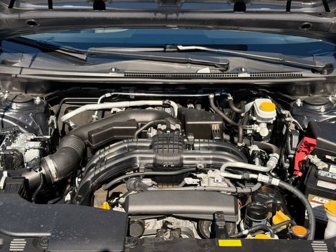 Used 2021 Subaru Crosstrek 2.0i image 15