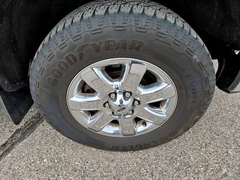 Used 2014 Ford F150 XLT w/ Equipment Group 302A Luxury image 34