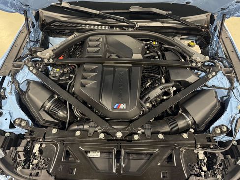 Used 2023 BMW M2 w/ Lighting Package RWD image 80