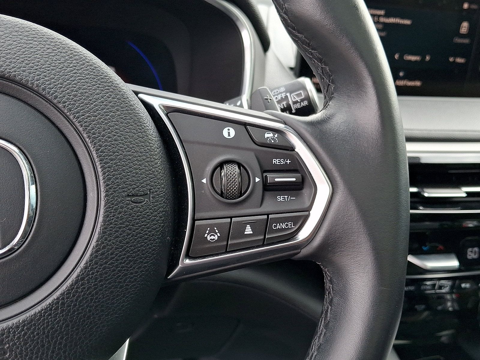 Certified 2024 Acura MDX SH-AWD image 22