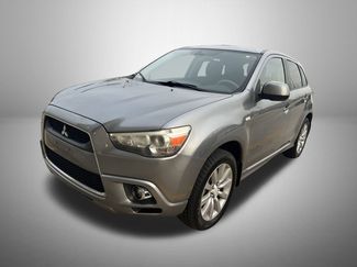 Used 2011 Mitsubishi Outlander Sport SE video 1