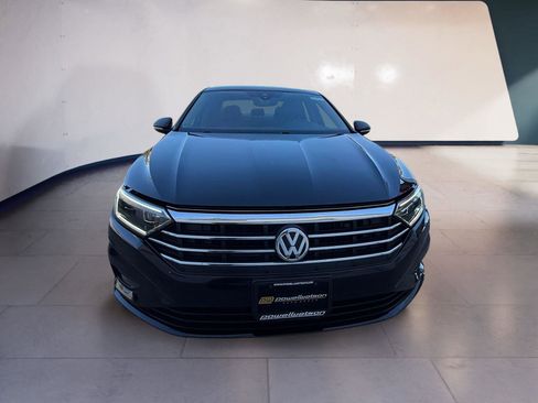 Used 2020 Volkswagen Jetta SEL Premium image 8