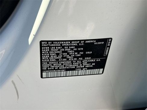 Used 2020 Volkswagen Atlas Cross Sport SE w/ Panoramic Sunroof Package image 34