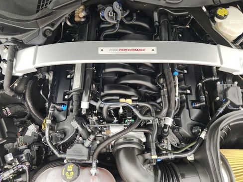 Used 2017 Ford Mustang Shelby GT350R w/ GT350R Equipment Group 920A RWD image 61