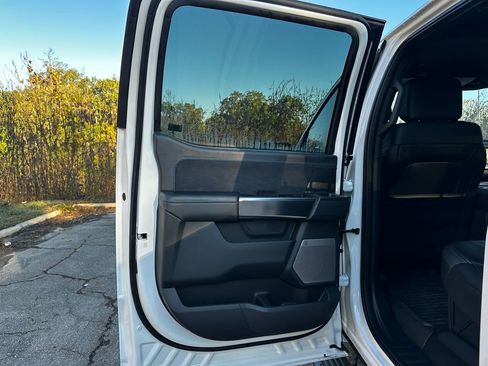 New 2025 Ford F150 Platinum w/ FX4 Off-Road Package image 36