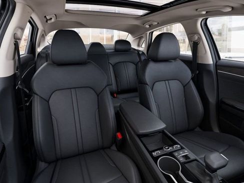 New 2026 Kia K5 EX image 15