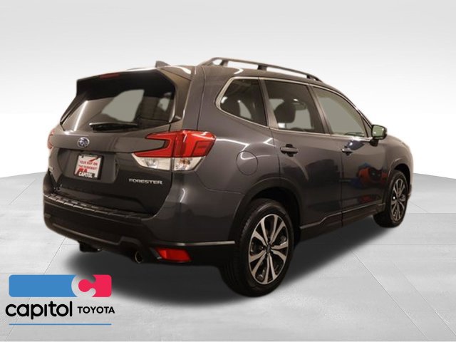 Used 2022 Subaru Forester Limited w/ Popular Package #3 AWD/4WD image 2