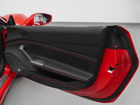 Certified 2018 Ferrari 488 Spider image 32