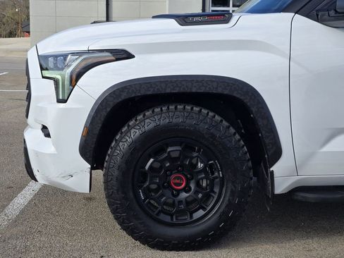 Used 2024 Toyota Sequoia 4WD image 6