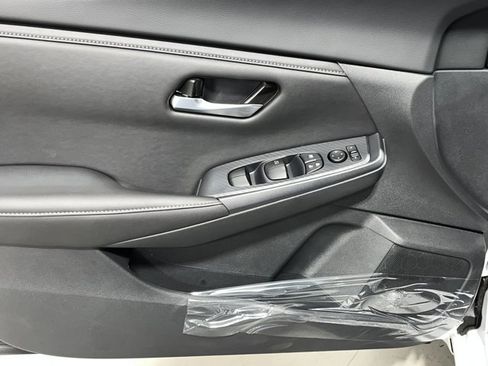 New 2025 Nissan Sentra SV image 19