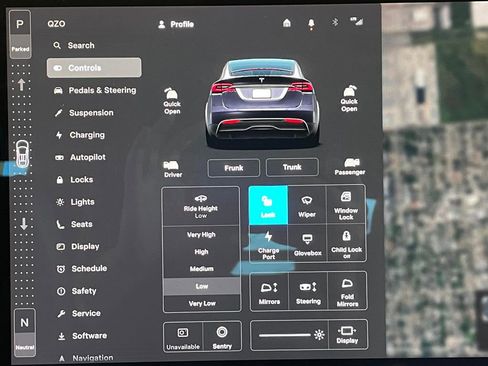 Used 2022 Tesla Model X Plaid image 29