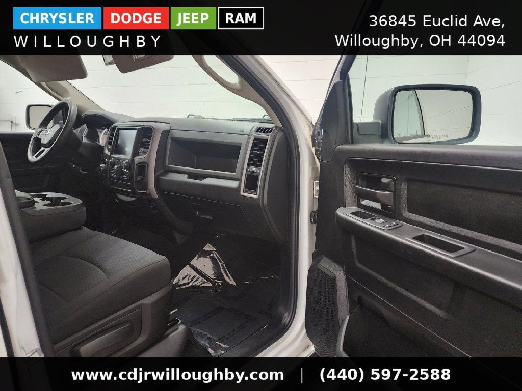 Used 2019 RAM 1500 Express w/ Wheel & Sound Group AWD/4WD image 33