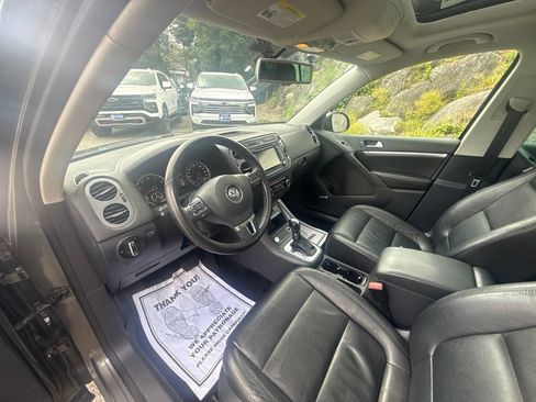 Used 2012 Volkswagen Tiguan S AWD/4WD image 15